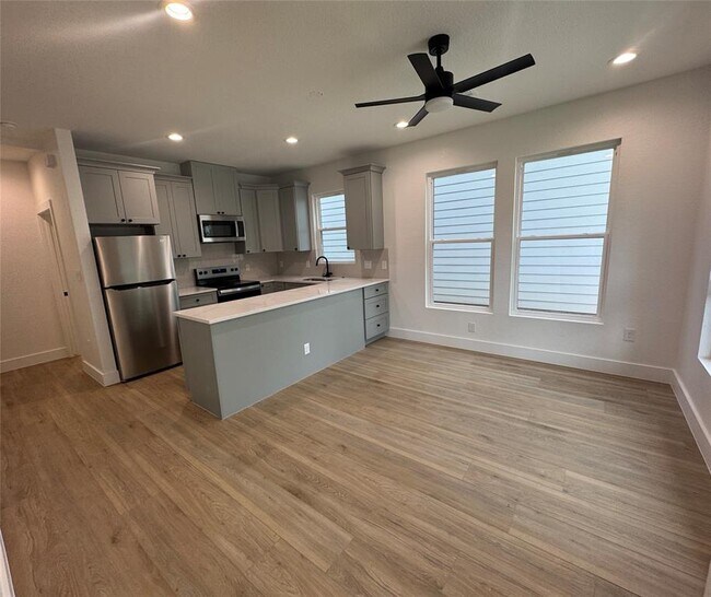 5907 Coventry Ln in Austin, TX - Building Photo - Building Photo