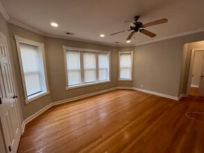 6435 N Leavitt St, Unit 2W in Chicago, IL - Building Photo - Building Photo