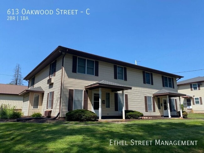property at 613 Oakwood St