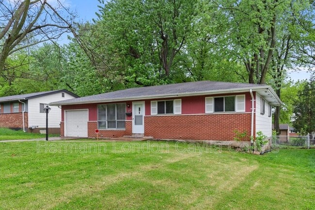 834 Font Ln in St. Louis, MO - Building Photo - Building Photo