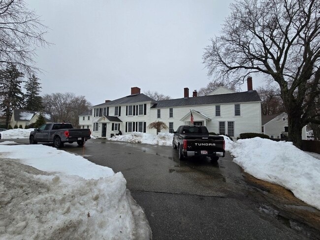 303 Main St in Hingham, MA - Building Photo - Building Photo