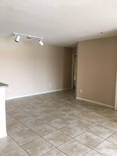 8837 Latrec Ave-Unit -Apt 104 in Orlando, FL - Building Photo - Building Photo