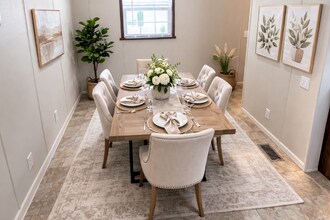 84 Dunlap Cir in Oxford, MI - Foto de edificio - Building Photo