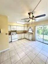 2719 NE 32nd St, Unit 2 in Fort Lauderdale, FL - Building Photo - Building Photo
