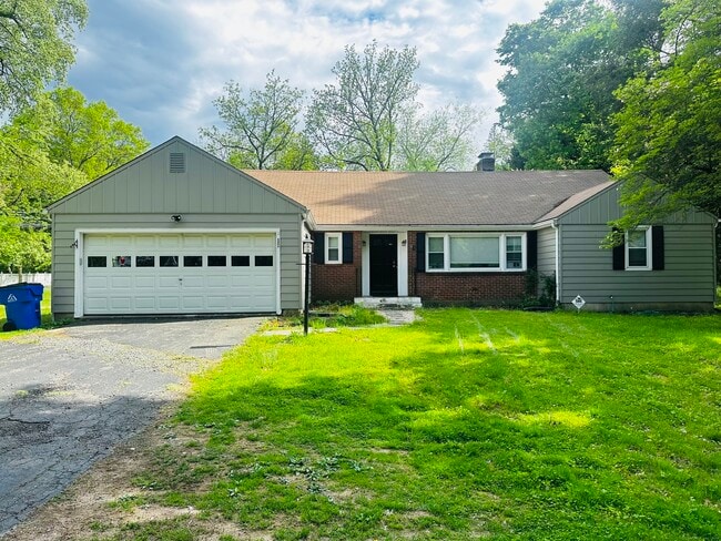 property at 3 Still Rd