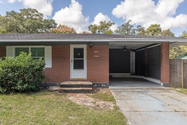 1404 N Garfield Ave in DeLand, FL - Building Photo - Building Photo