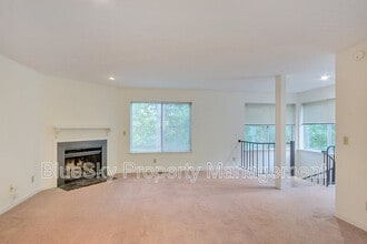 1214 Clifden Green in Charlottesville, VA - Building Photo - Building Photo