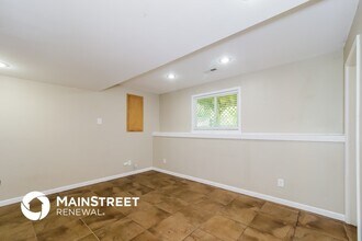 16101 Slater Ave in Belton, MO - Building Photo - Building Photo