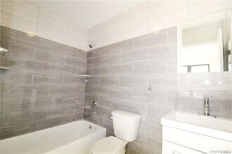 1342 Prospect Ave in Bronx, NY - Foto de edificio - Building Photo