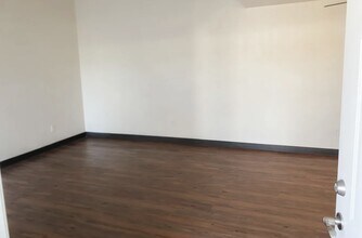 32560 James Curtin Dr in New Haven, MI - Building Photo - Building Photo