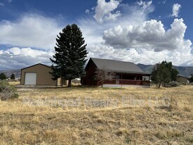 818 Abarr Plaza in Spring Creek, NV - Building Photo