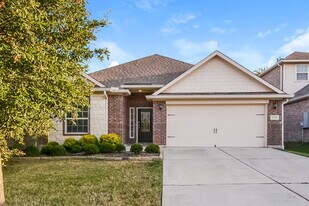 2220 Mulberry Dr in Anna, TX - Building Photo