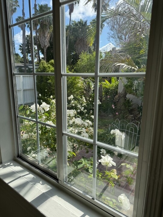 14550 Moorpark St, Unit 14550 in Los Angeles, CA - Building Photo