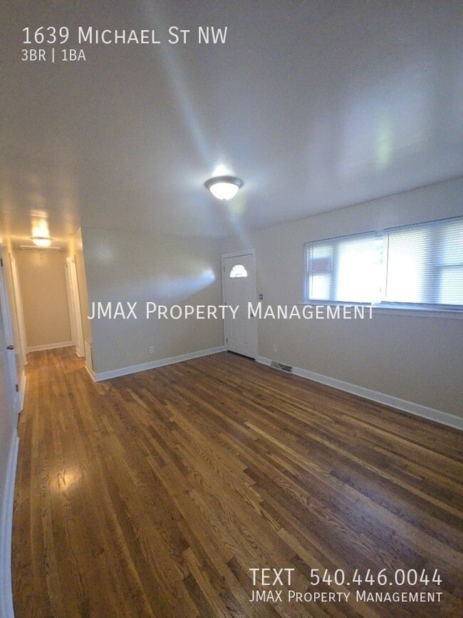 1639 Michael St NW in Roanoke, VA - Building Photo - Building Photo