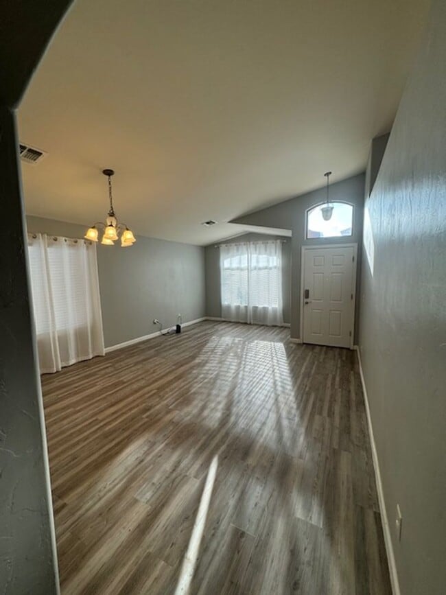 10739 S Van Trap Spring Dr in Vail, AZ - Building Photo - Building Photo
