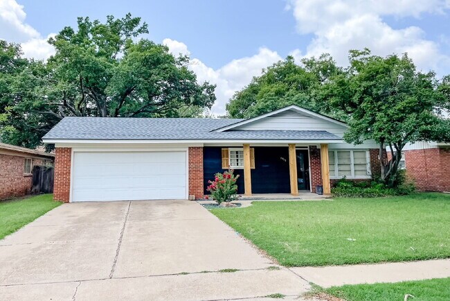 5712 Geneva Ave in Lubbock, TX - Building Photo - Building Photo