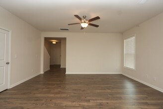 3755 Yorkshire Pl in Terrell, NC - Building Photo - Building Photo