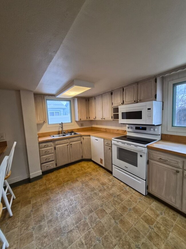 2011 Gaylord St in Butte, MT - Building Photo - Building Photo