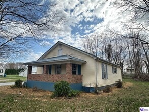 3067 Greensburg Rd in Buffalo, KY - Building Photo - Building Photo