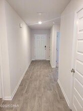 4745 Firefly Ln in Callaway, FL - Foto de edificio - Building Photo