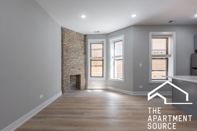 423 W Belden Ave, Unit 2