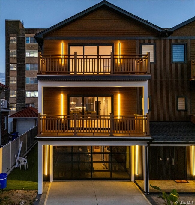 property at 622 W Penn St