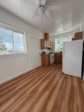 13330 Clairmont Way, Unit C in Oregon City, OR - Foto de edificio - Building Photo