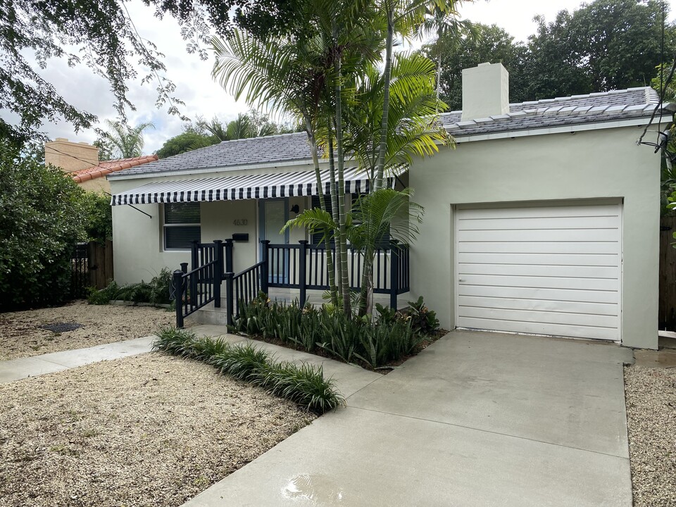 4630 SW 12th St in Miami, FL - Building Photo