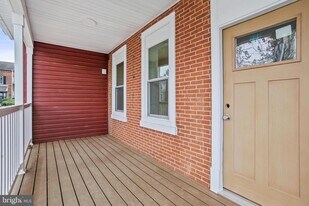 819 11th Ave in Prospect Park, PA - Building Photo