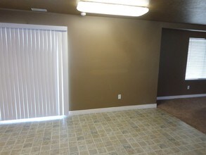 37 N Montrose Dr in Saratoga Springs, UT - Building Photo - Building Photo