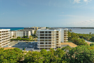 Palm Beach Stratford in Palm Beach, FL - Building Photo - Building Photo