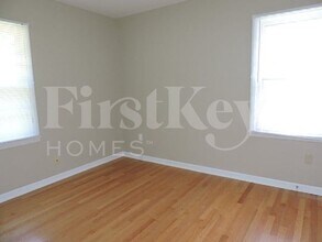 1458 S White Station Rd in Memphis, TN - Building Photo - Building Photo