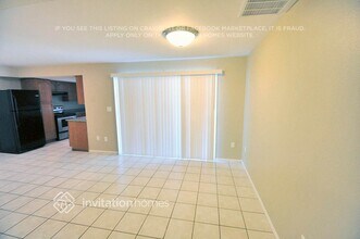 3902 W Camino Acequia in Phoenix, AZ - Building Photo - Building Photo
