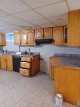 896 Rockdale Ave in New Bedford, MA - Building Photo - Building Photo