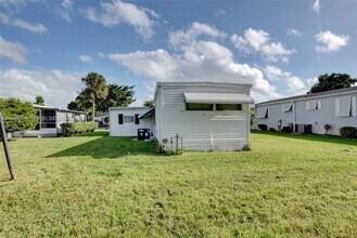 1531 SW 64th Way in Boca Raton, FL - Building Photo - Building Photo