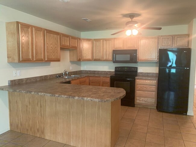 122 Booker Rd in Waynesville, MO - Building Photo - Building Photo