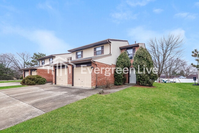 6372 Nightwind Ct in Dayton, OH - Building Photo - Building Photo