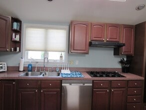 9 Saltworks Ln in Bourne, MA - Building Photo - Building Photo