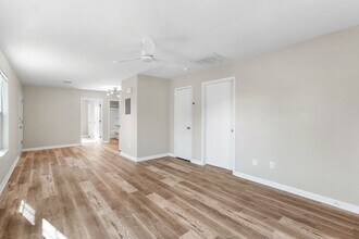 901-903 Allen St in San Marcos, TX - Building Photo - Building Photo