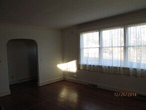 16121 Dunn St in Amelia Court House, VA - Building Photo - Building Photo