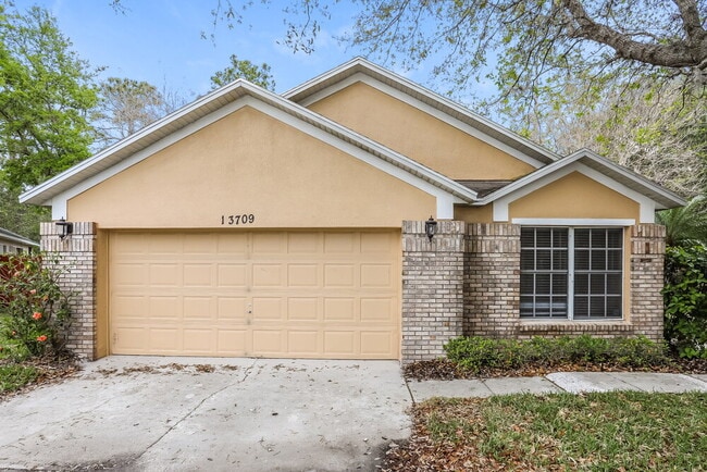 property at 13709 Valleybrooke Ln