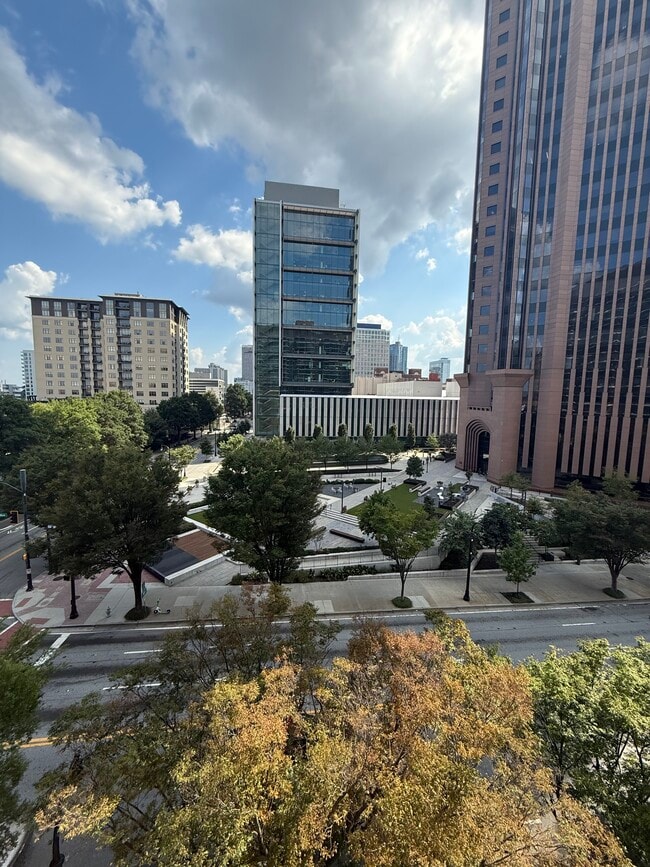 property at 620 Peachtree St NE