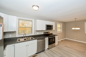 2829 Thrush Dr in Clarksville, TN - Building Photo - Building Photo