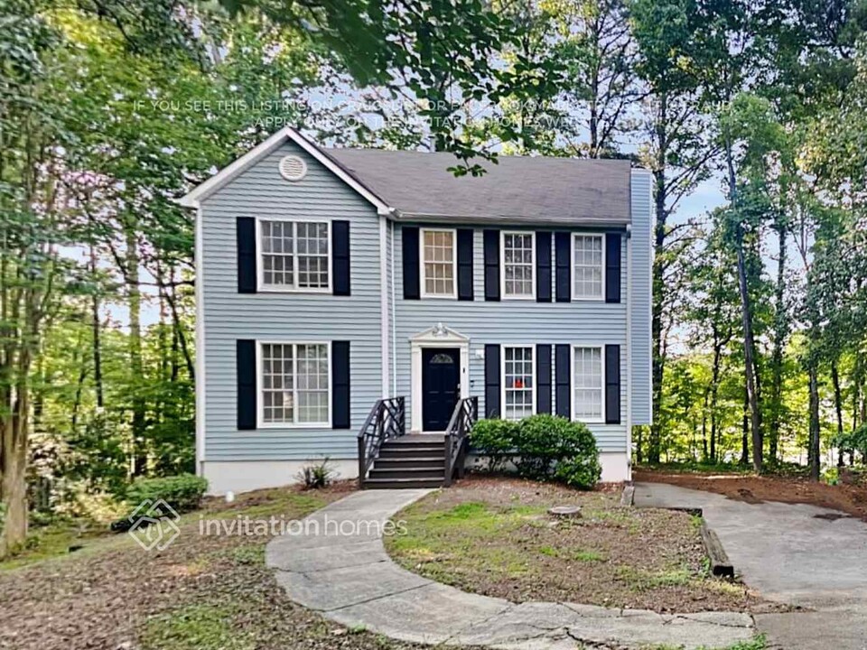 4026 Paloverde Dr in Kennesaw, GA - Building Photo