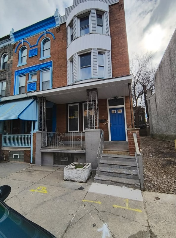 property at 3715 N 15th St