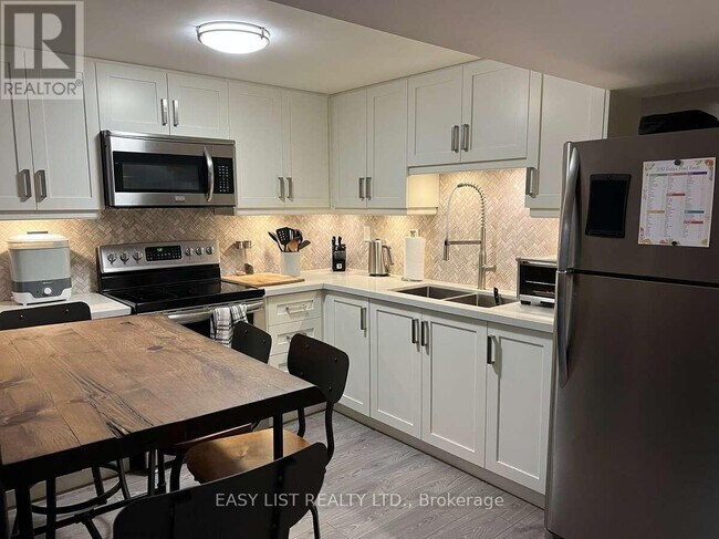 property at 23 Goodwood Ave