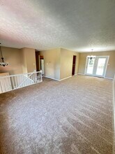 3372 Otter Creek Dr in Lexington, KY - Building Photo - Building Photo