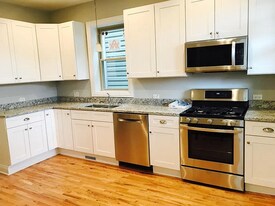 3429 W Melrose St in Chicago, IL - Building Photo