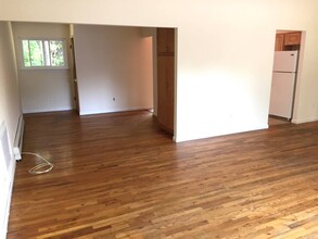 15 William St in Glen Cove, NY - Building Photo - Building Photo