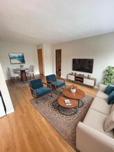 25 W Redwing St in Duluth, MN - Foto de edificio - Building Photo